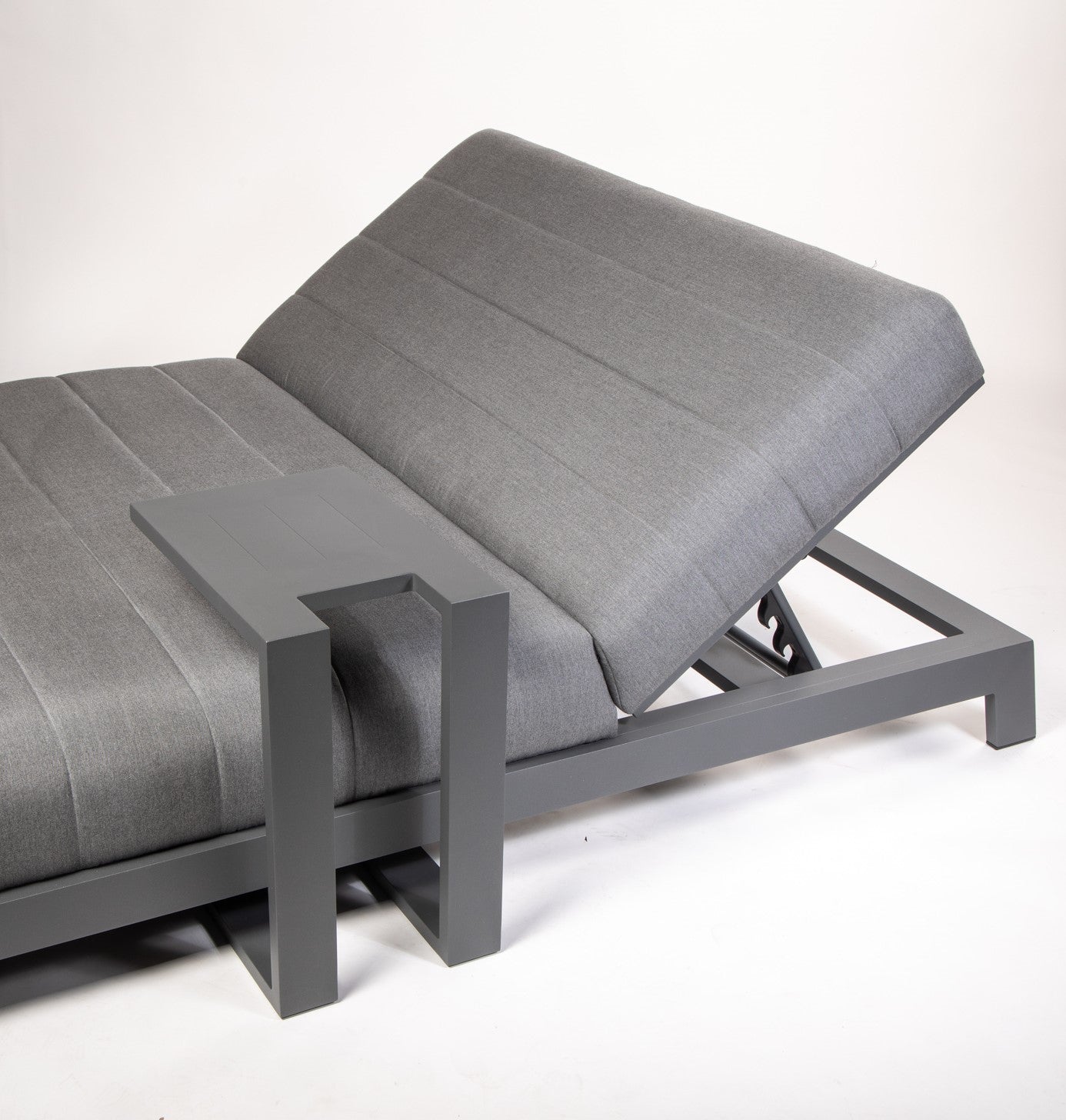 Grattoni Bite D napozóágy, antracit