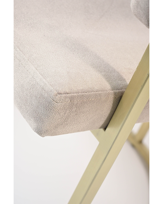 CA Flores II. étkezőszék