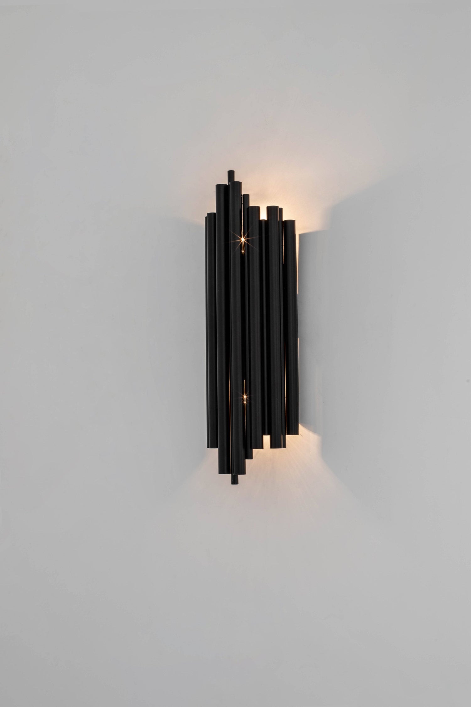 KH Harmonic - fekete színű fali lámpa