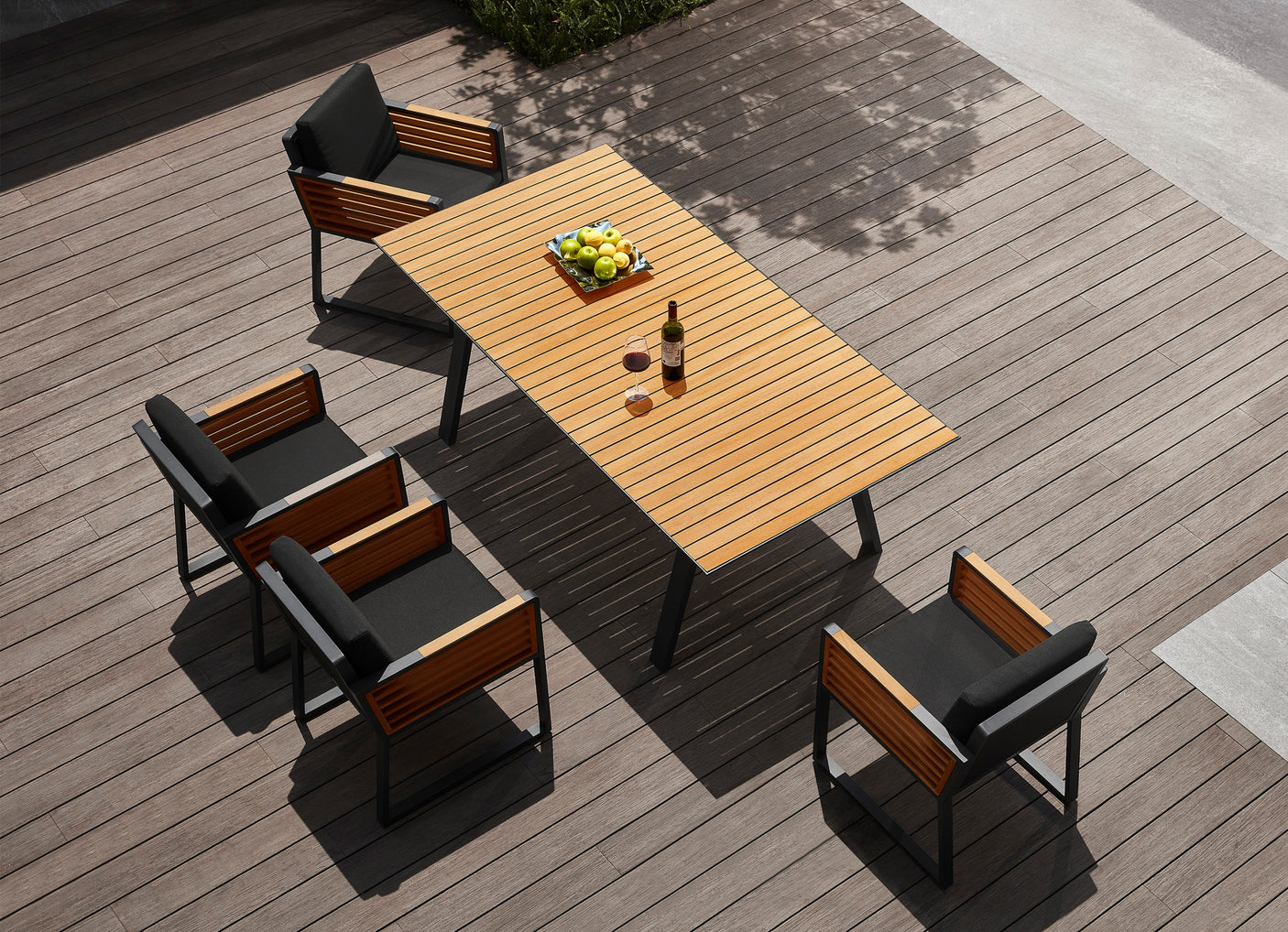 Higold New York kerti étkezőszett, 6 személyes