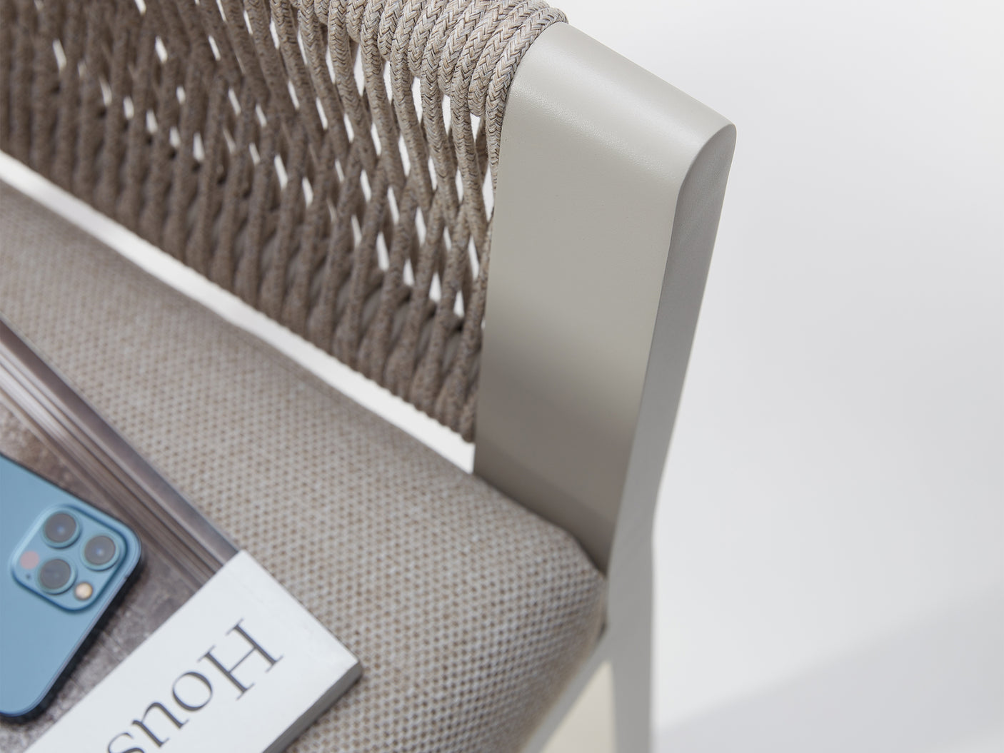 Higold Borromeo kerti étkezőszett, 8 személyes - bézs